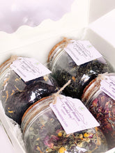 Load image into Gallery viewer, Gift set of four teas
