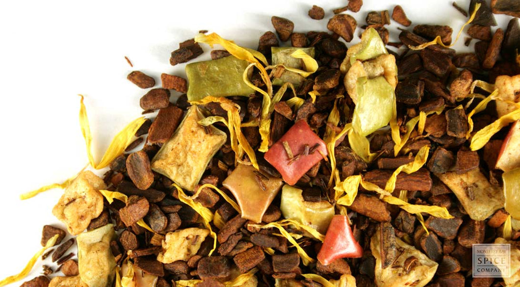 Apple and cinnamon tisane